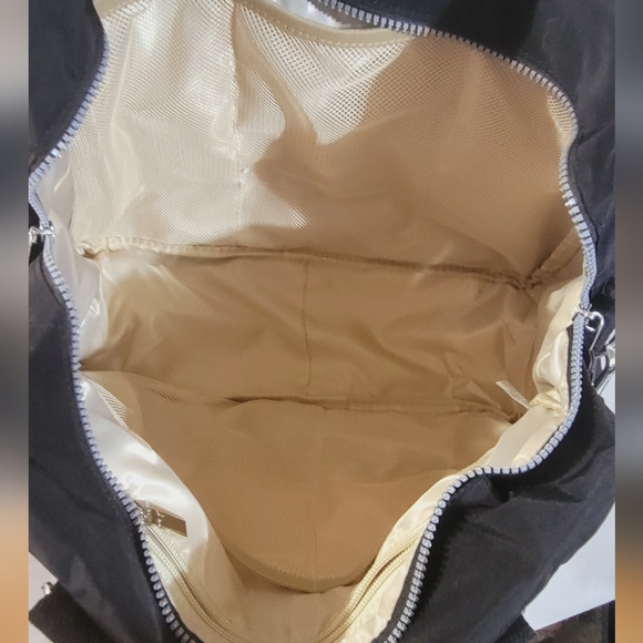 NWOT Large Carry On Tote Shoulder or Baby Bag - Picture 5 of 10